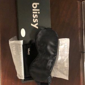 Blissy silk eye mask